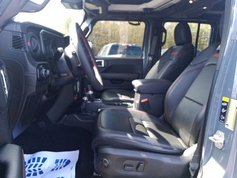 Used 2024 Jeep Wrangler Unlimited Rubicon image 12