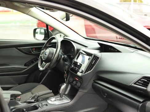 Used 2018 Subaru Crosstrek 2.0i Premium w/ Eyesight System image 46