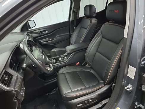 Used 2022 GMC Acadia AT4 image 31