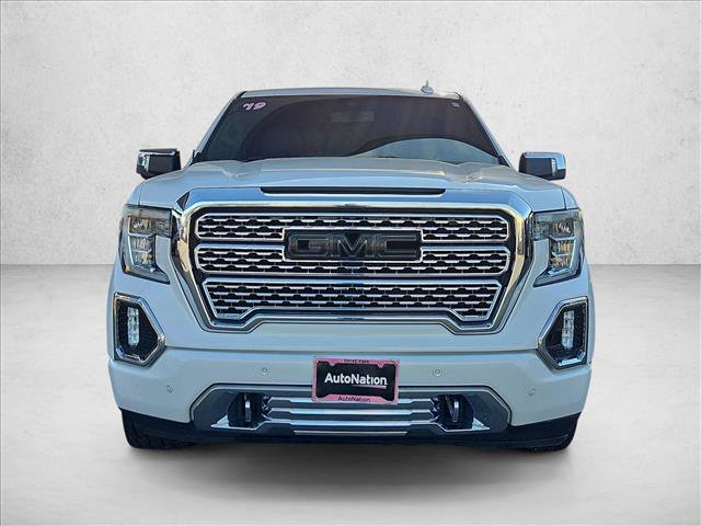 Used 2019 GMC Sierra 1500 Denali w/ Driver Alert Package II AWD/4WD image 2