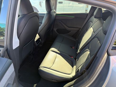 Used 2026 Tesla Model Y AWD image 12