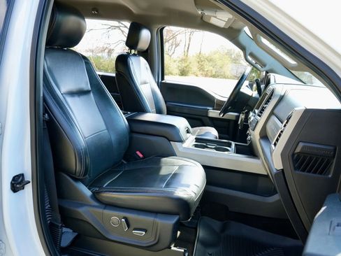 Used 2018 Ford F250 Lariat w/ Lariat Value Package image 23