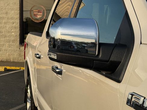 Used 2018 Ford F150 Platinum w/ Equipment Group 701A Luxury image 44