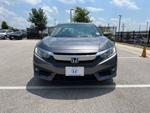Certified 2017 Honda Civic EX-T image 2