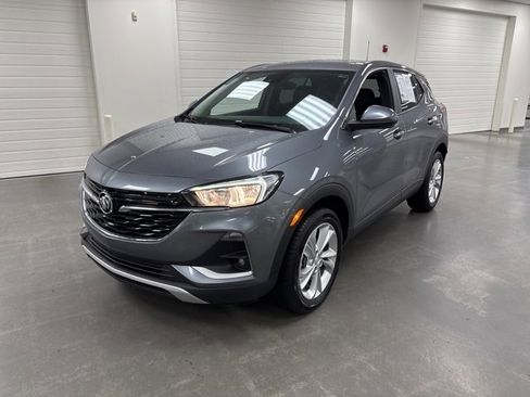 Used 2021 Buick Encore GX Preferred image 3