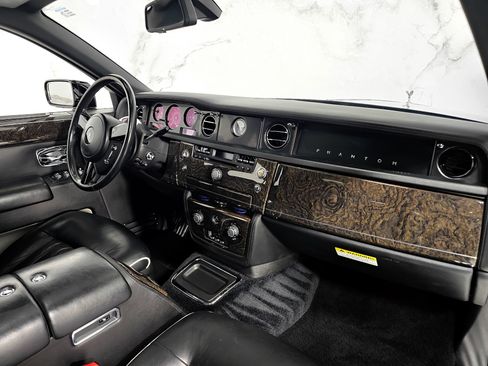Used 2006 Rolls-Royce Phantom Sedan image 17