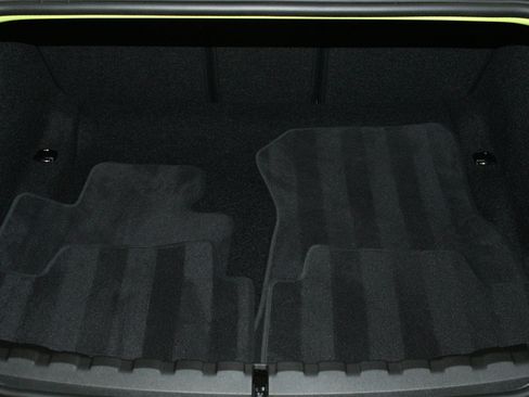 Used 2025 BMW M2 w/ Lighting Package RWD image 95