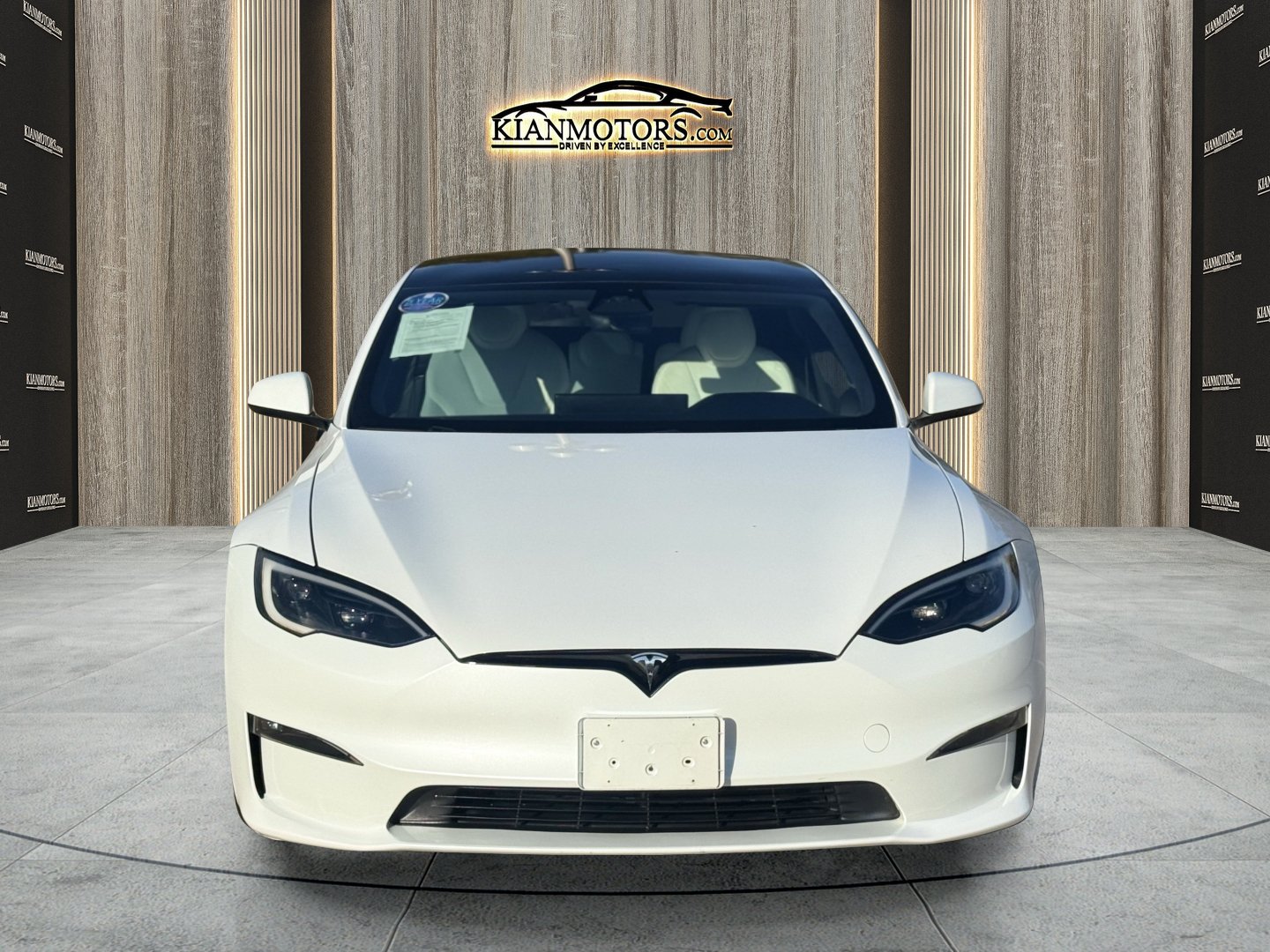 Used 2023 Tesla Model S Standard Range AWD/4WD image 5