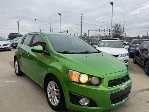Used 2014 Chevrolet Sonic LT w/ LT Spring Promotional Package FWD image 6