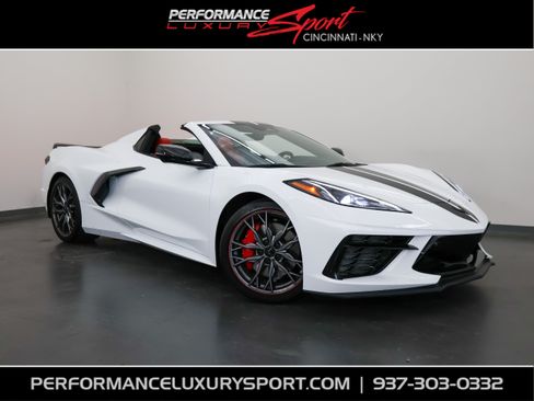 Used 2024 Chevrolet Corvette Stingray Preferred Conv w/ Z51 Performance Package RWD image 1