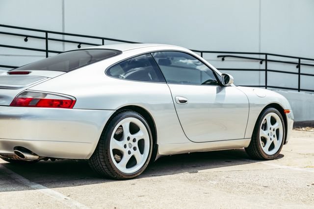 Used 2000 Porsche 911 Carrera RWD image 35