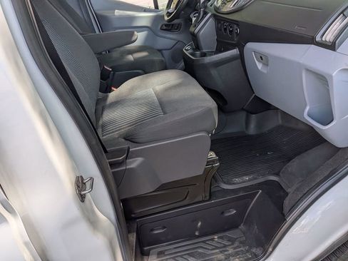 Used 2019 Ford Transit 150 XLT RWD image 27