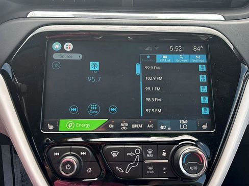 Used 2020 Chevrolet Bolt LT image 18