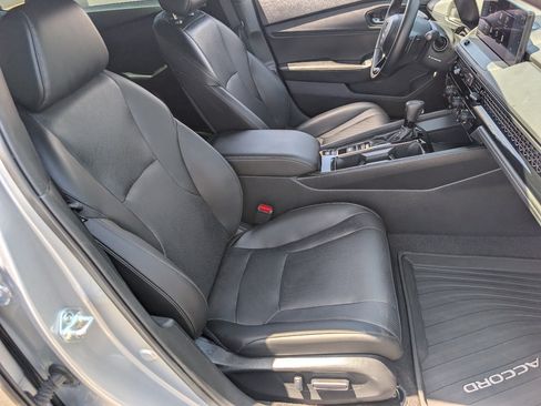 Used 2024 Honda Accord Sport image 7