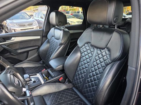 Used 2018 Audi SQ5 Premium Plus image 14