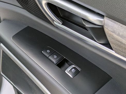 Used 2022 Kia Telluride EX w/ EX Premium Package image 41