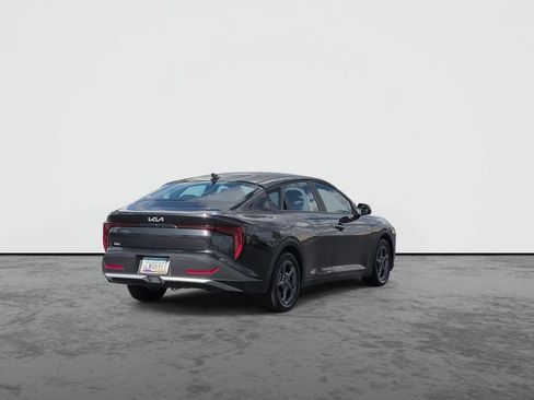 Used 2025 Kia K4 FWD image 8