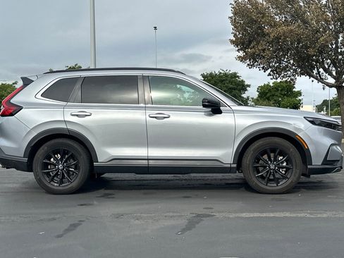 Used 2024 Honda CR-V Sport image 3