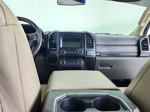 Used 2021 Ford Expedition Limited image 35