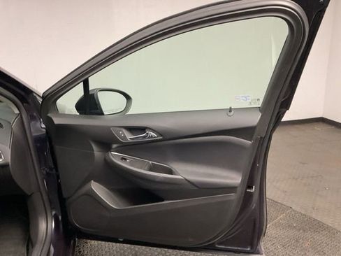 Used 2016 Chevrolet Cruze LS image 23