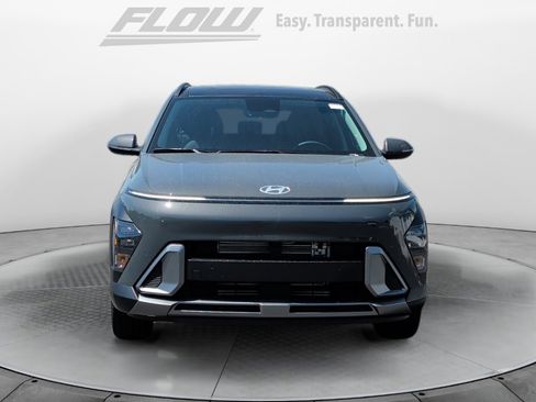New 2026 Hyundai Kona Limited FWD image 2