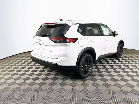 New 2026 Nissan Rogue SV w/ Cold Weather Package AWD/4WD image 10