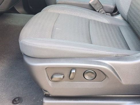 Certified 2025 Chevrolet Silverado 1500 Custom RWD image 26