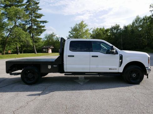 Used 2024 Ford F350 XLT w/ FX4 Off-Road Package AWD/4WD image 5
