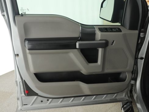 Used 2020 Ford F150 XLT w/ Equipment Group 302A Luxury image 9