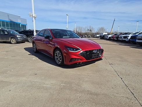 Used 2021 Hyundai Sonata SEL w/ Convenience Package image 8