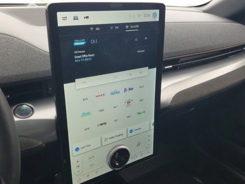 Used 2021 Ford Mustang Mach-E GT image 20