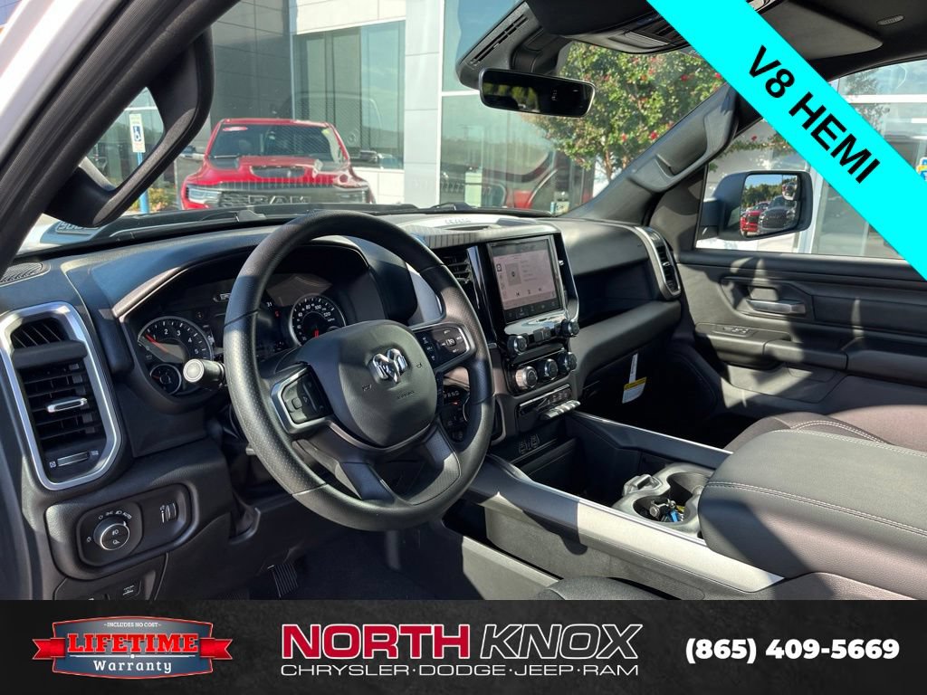 New 2026 RAM 1500 Express AWD/4WD image 6