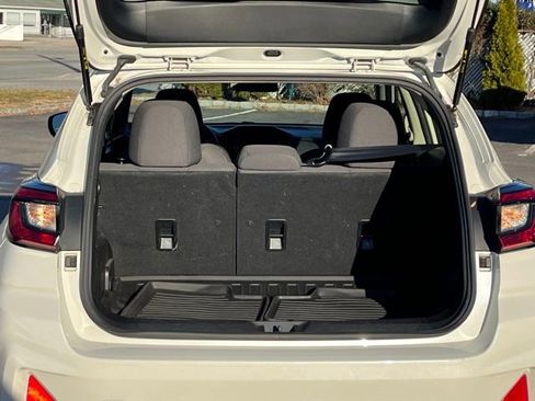 Used 2024 Subaru Impreza 2.0i image 11