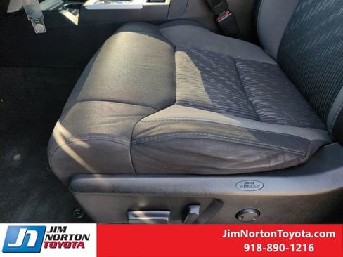 Used 2019 Toyota Tundra SR5 image 27