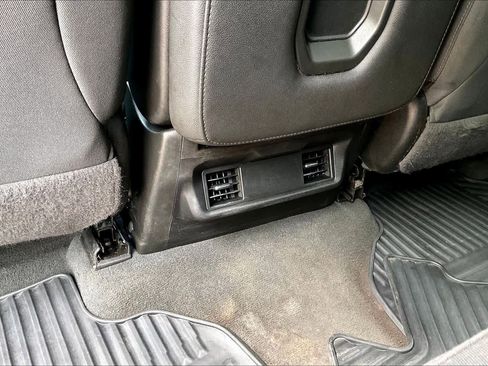 Used 2021 Chevrolet Silverado 1500 Custom Trail Boss AWD/4WD image 33