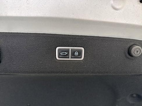 Used 2023 Hyundai Ioniq 6 SEL image 11