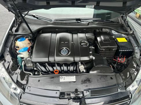 Used 2010 Volkswagen Jetta SE FWD image 21