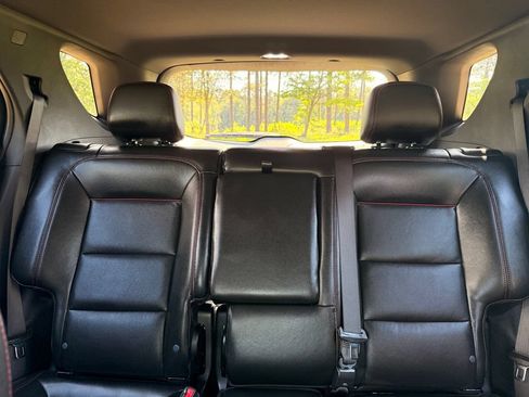Used 2023 Chevrolet Equinox RS w/ RS Leather Package FWD image 29