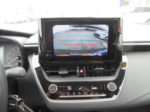 Used 2024 Toyota Corolla LE image 17