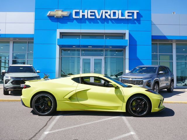 Used 2024 Chevrolet Corvette Stingray Coupe RWD image 25