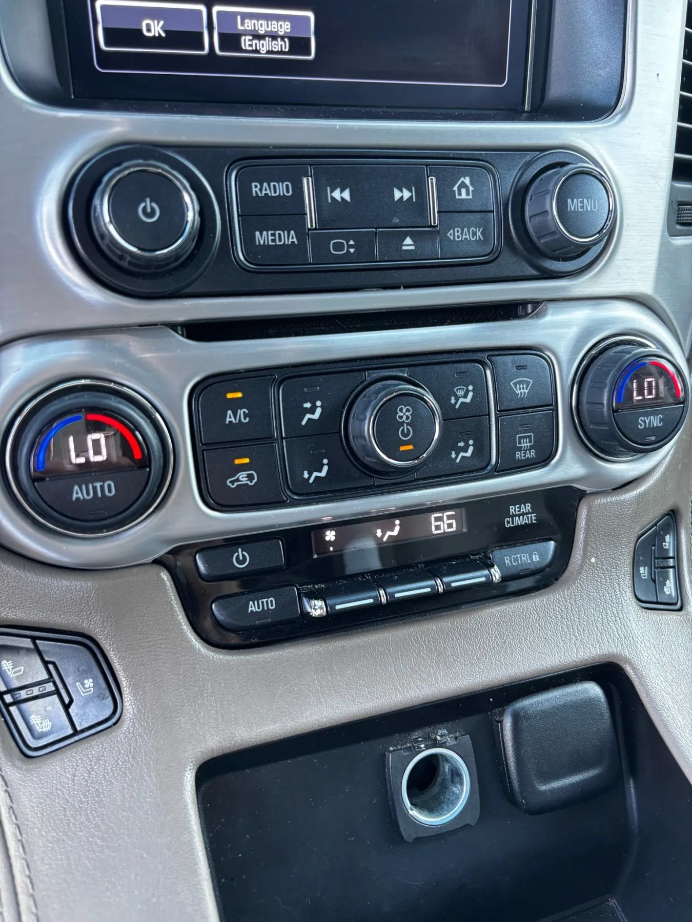 Used 2017 GMC Yukon SLT RWD image 19