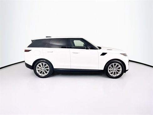 Certified 2024 Land Rover Range Rover Sport SE image 4