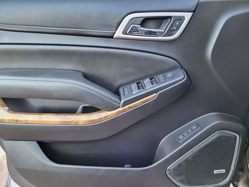 Used 2017 GMC Yukon XL Denali w/ Open Road Package image 12