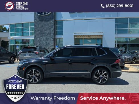 Used 2024 Volkswagen Tiguan SEL R-Line AWD/4WD image 4