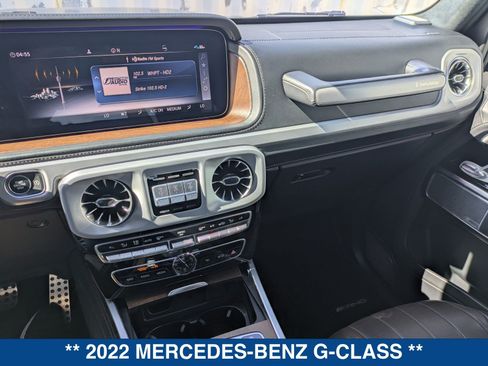 Used 2022 Mercedes-Benz G 550 image 29