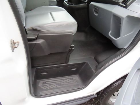 Used 2018 Ford Transit 350 148 Medium Roof RWD image 12