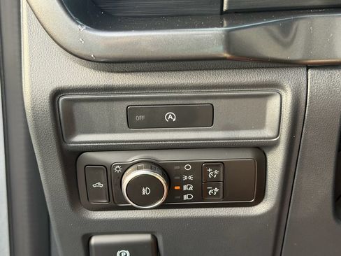 Used 2025 Ford F150 STX w/ Equipment Group 200A RWD image 26