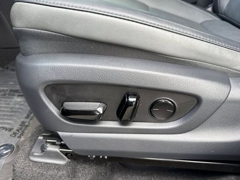 Certified 2023 Lexus RZ 450e Premium w/ Technology Package image 14