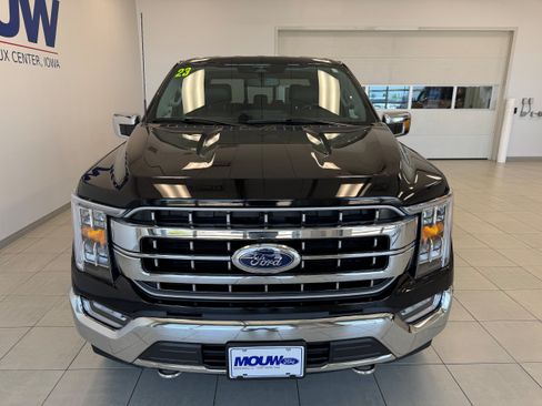 Used 2023 Ford F150 Lariat AWD/4WD image 3