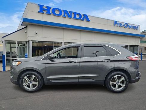 Used 2020 Ford Edge SEL w/ Cold Weather Package image 7